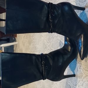 Enzo Angiolini black calf height boot size 7